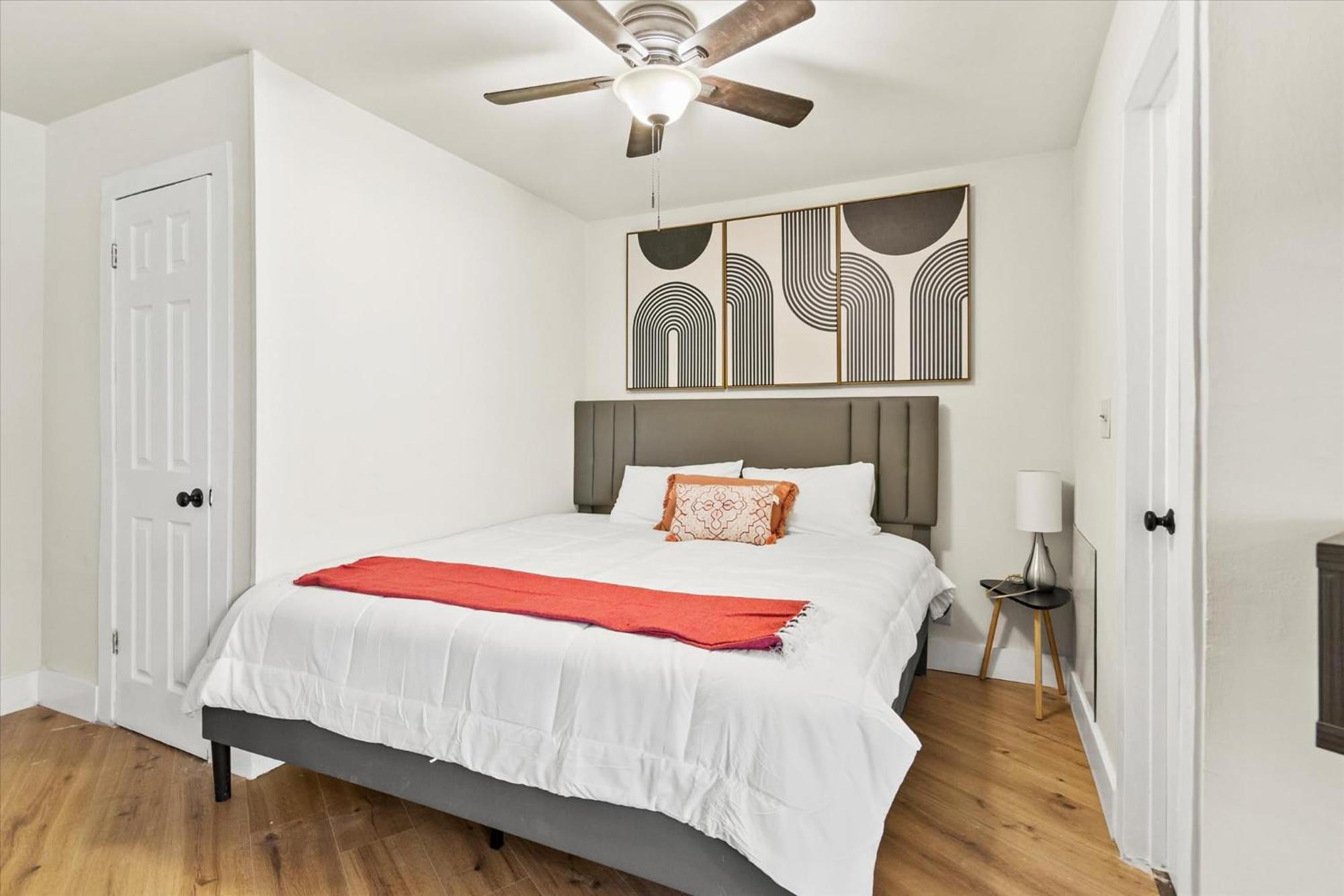 Modern Studio Apartment Near Merrimack Park Хантсвилл Экстерьер фото